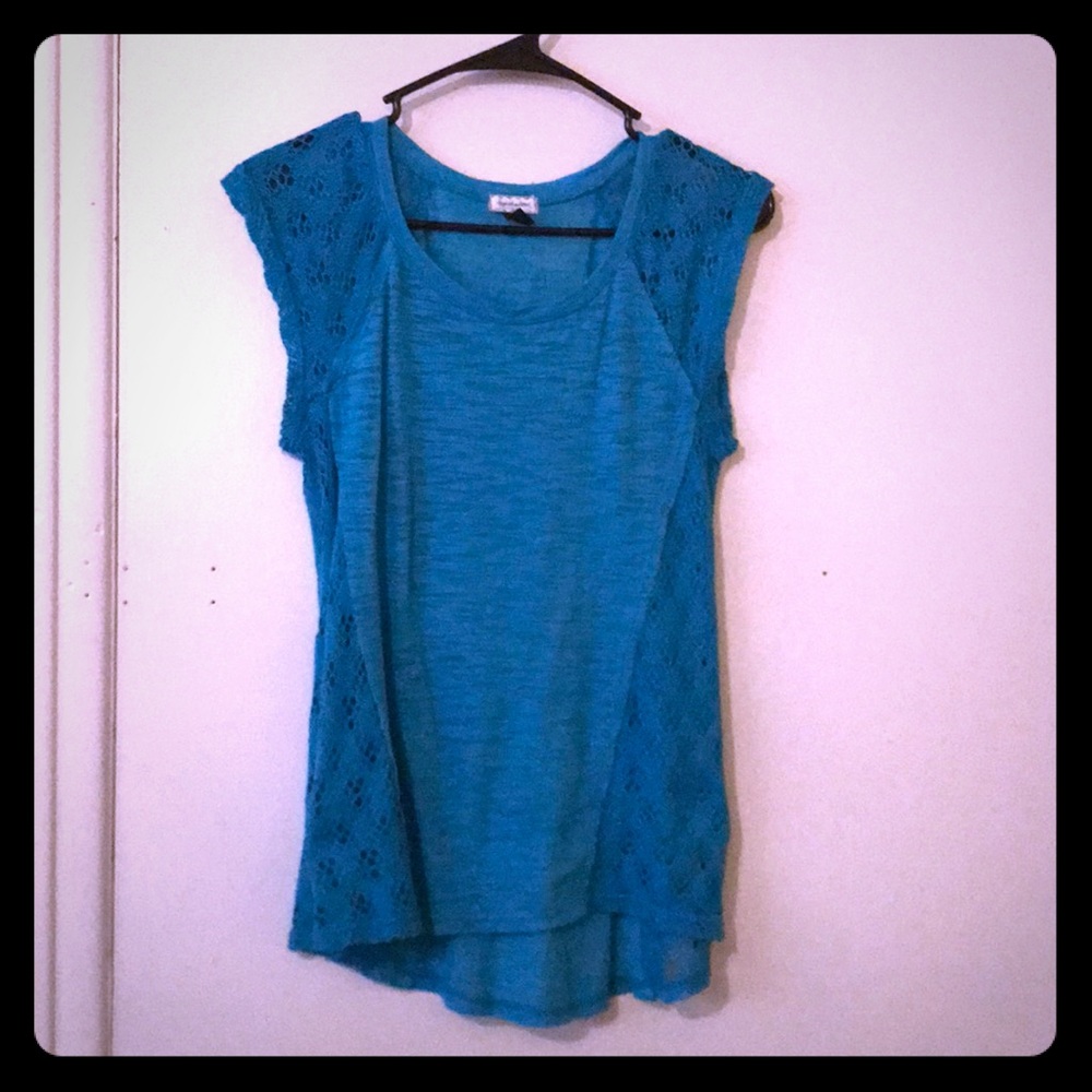 Teal Lace Eyeshadow Top